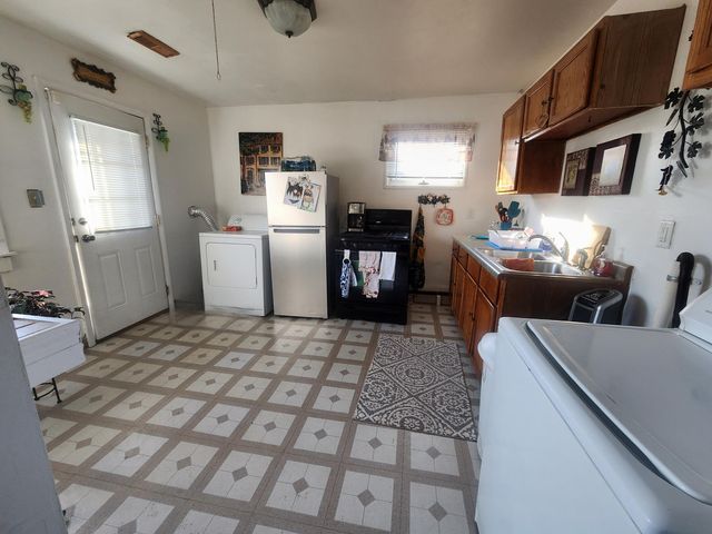 2152 Marshall Place, Gary, IN 46404