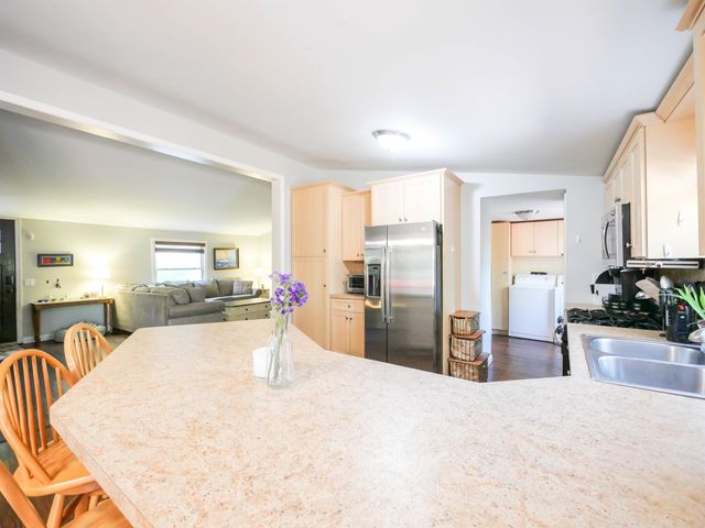 85 Sylvan Ridge Road, Winhall, VT 05340