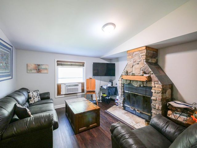 85 Sylvan Ridge Road, Winhall, VT 05340