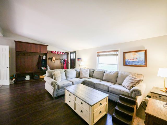 85 Sylvan Ridge Road, Winhall, VT 05340