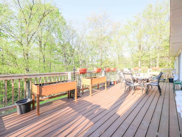 85 Sylvan Ridge Road, Winhall, VT 05340
