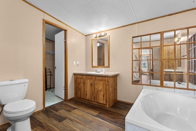 289 Vz County Road 3122, Edgewood, TX 75117