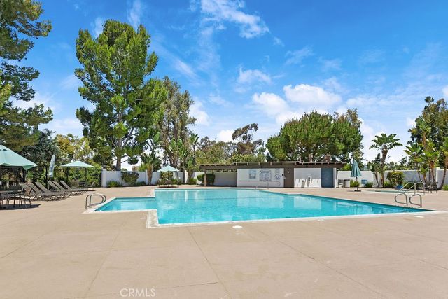 5 Iron Bark, Irvine, CA 92612