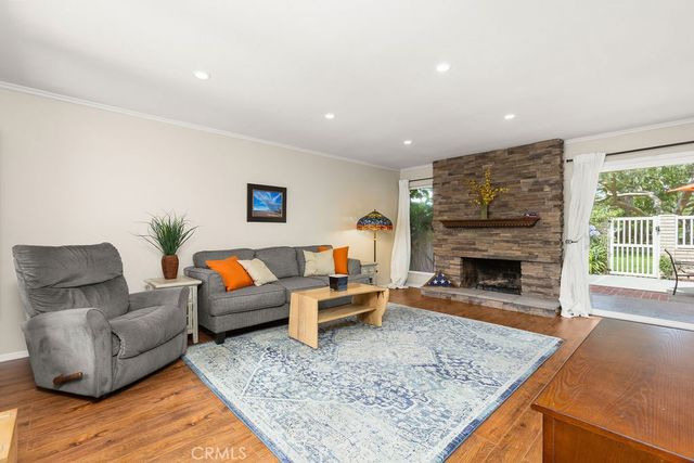5 Iron Bark, Irvine, CA 92612
