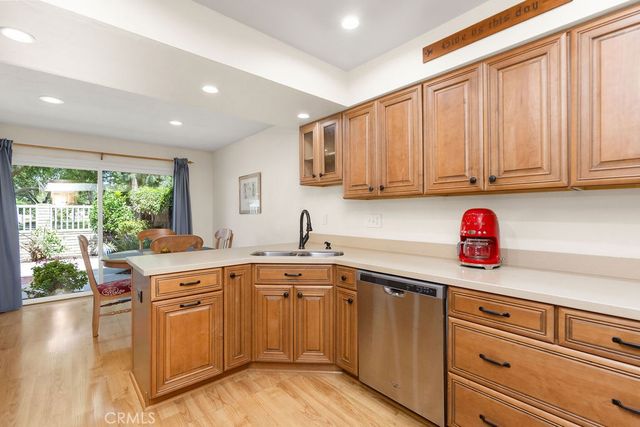 5 Iron Bark, Irvine, CA 92612
