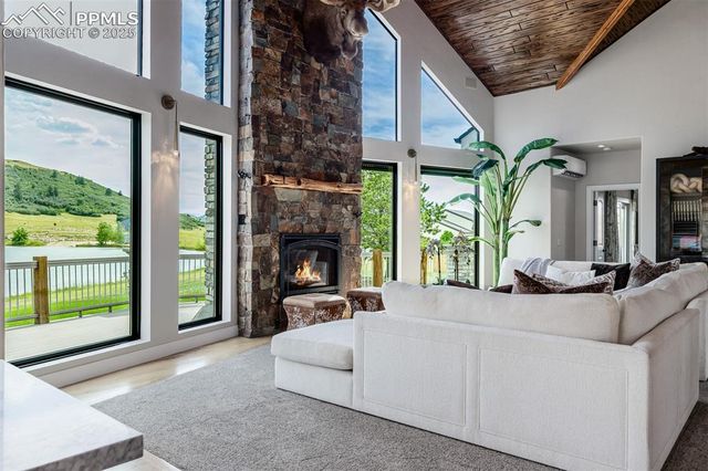 6234 Nautique Circle, Larkspur, CO 80118