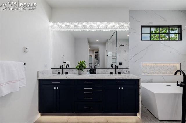 6234 Nautique Circle, Larkspur, CO 80118