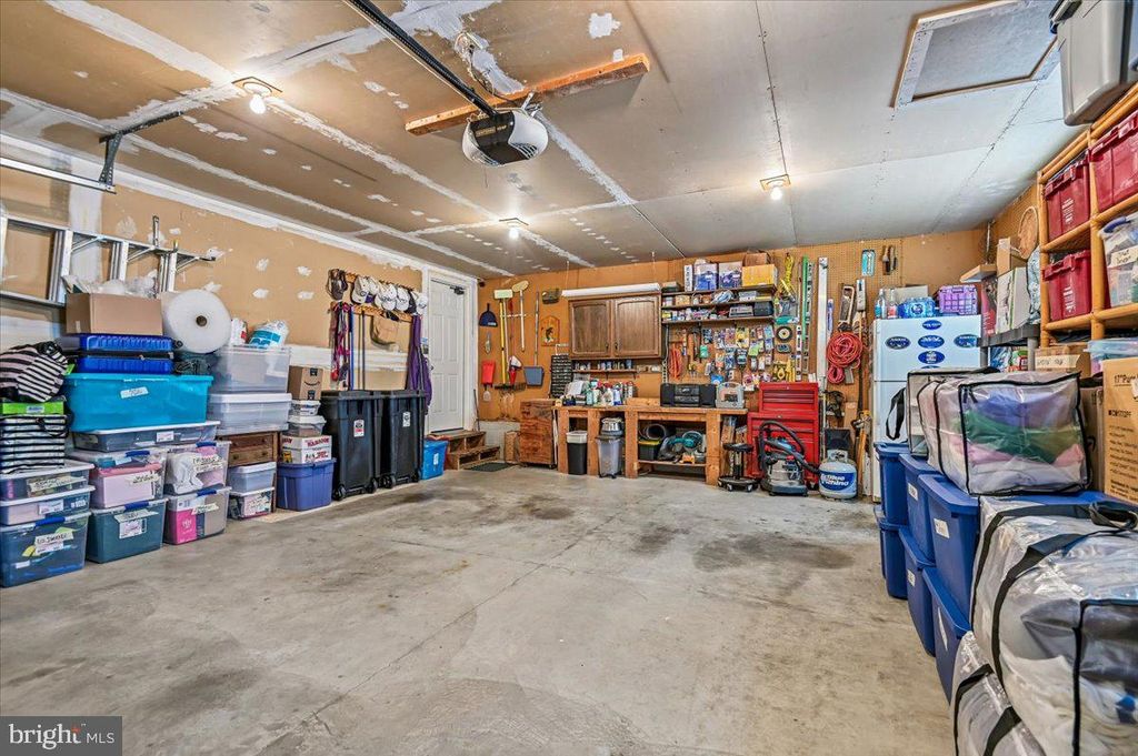 Image 14 of property listing at 2813 BROUGHAM CT, Manchester, MD 21102