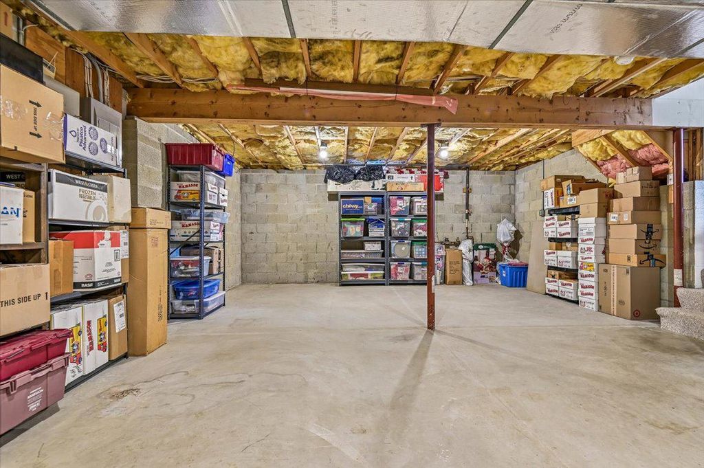 Image 34 of property listing at 2813 BROUGHAM CT, Manchester, MD 21102