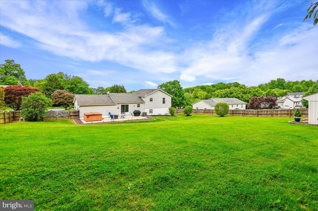 Image 47 of property listing at 2813 BROUGHAM CT, Manchester, MD 21102