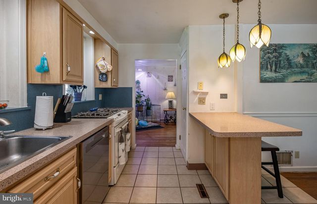 1925 E FAIRMONT ST, Allentown, PA 18109