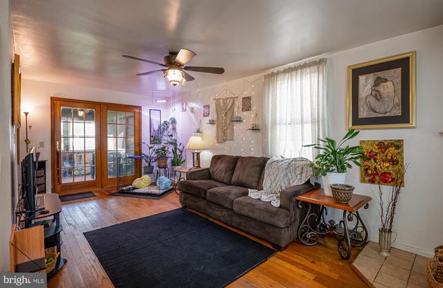 1925 E FAIRMONT ST, Allentown, PA 18109