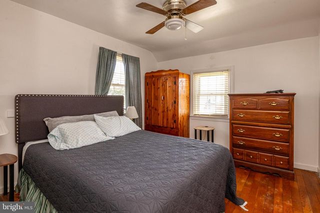 1925 E FAIRMONT ST, Allentown, PA 18109