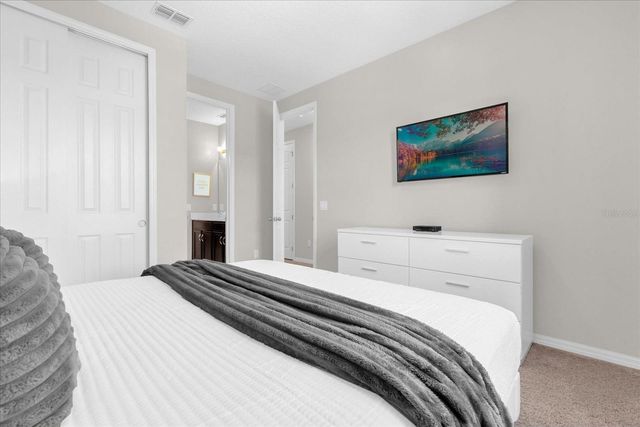 9012 EGRET MILLS TERRACE, Kissimmee, FL 34747