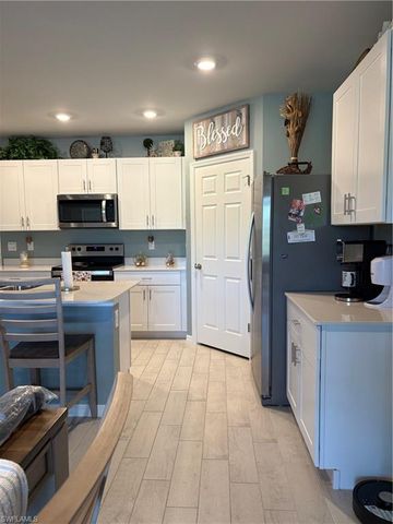 20352 Camino Torcido LOOP, North Fort Myers, FL 33917