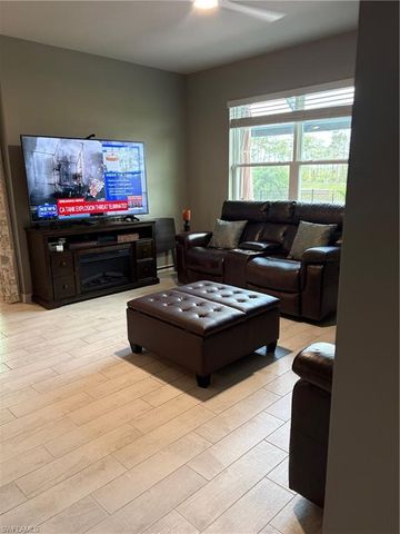 20352 Camino Torcido LOOP, North Fort Myers, FL 33917