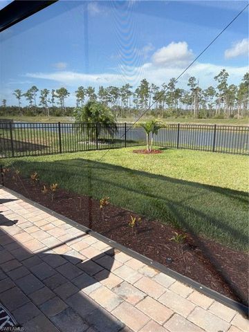 20352 Camino Torcido LOOP, North Fort Myers, FL 33917