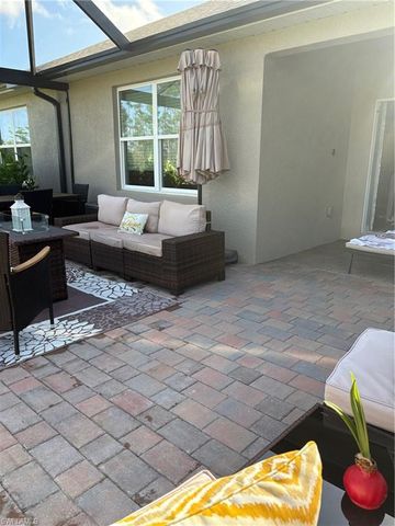 20352 Camino Torcido LOOP, North Fort Myers, FL 33917