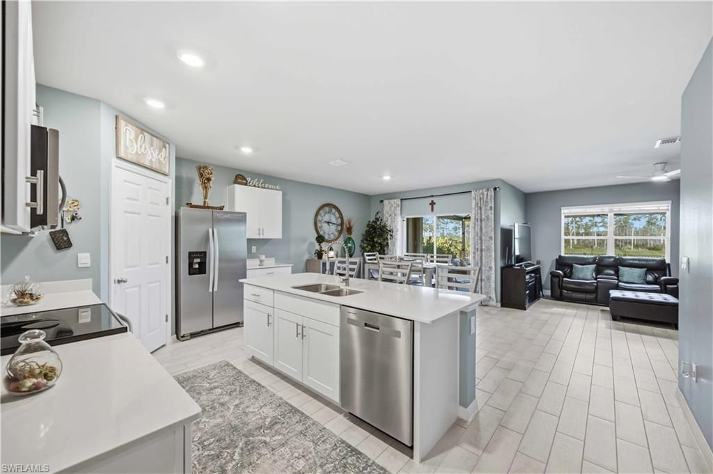 20352 Camino Torcido LOOP, NORTH FORT MYERS, FL 33917 — photo 3