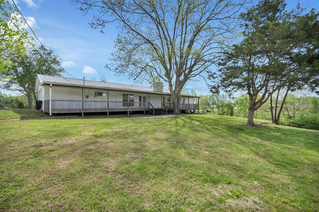 781 Ardmore Hwy, Taft, TN 38488