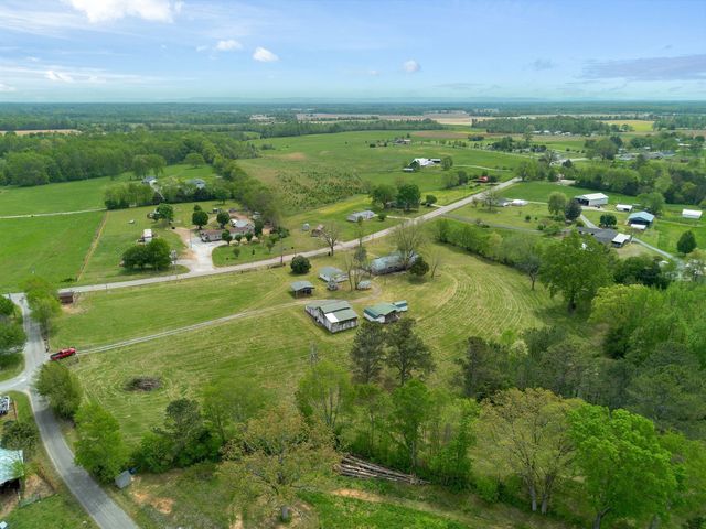781 Ardmore Hwy, Taft, TN 38488