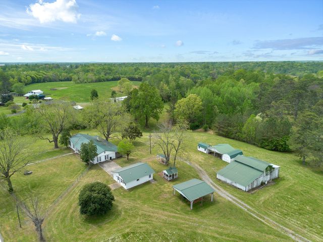 781 Ardmore Hwy, Taft, TN 38488