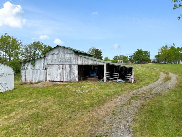 781 Ardmore Hwy, Taft, TN 38488