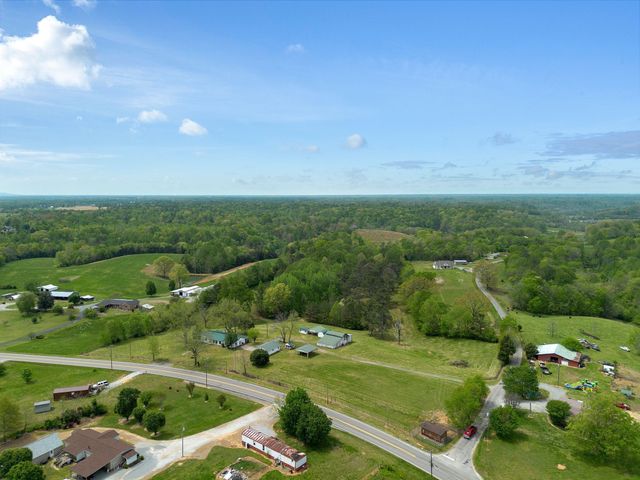 781 Ardmore Hwy, Taft, TN 38488