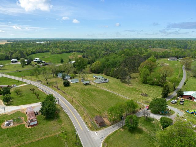 781 Ardmore Hwy, Taft, TN 38488