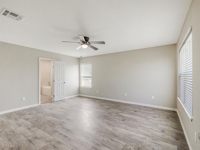 316 Spurlock Drive, Krum, TX 76249