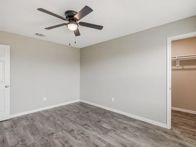 316 Spurlock Drive, Krum, TX 76249