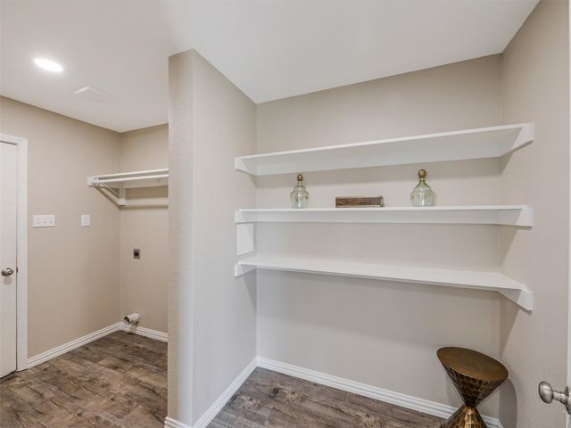 316 Spurlock Drive, Krum, TX 76249