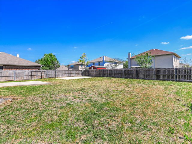 316 Spurlock Drive, Krum, TX 76249