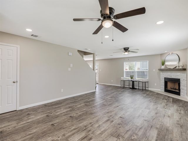 316 Spurlock Drive, Krum, TX 76249