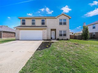 316 Spurlock Drive, Krum, TX 76249