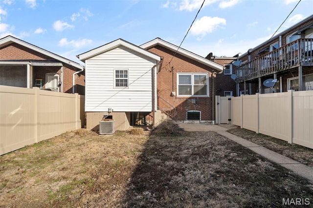 3406 Juniata Street, St Louis, MO 63118