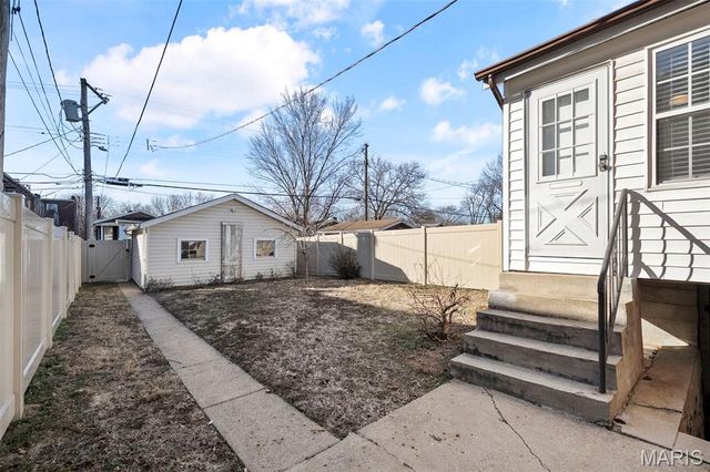 3406 Juniata Street, St Louis, MO 63118