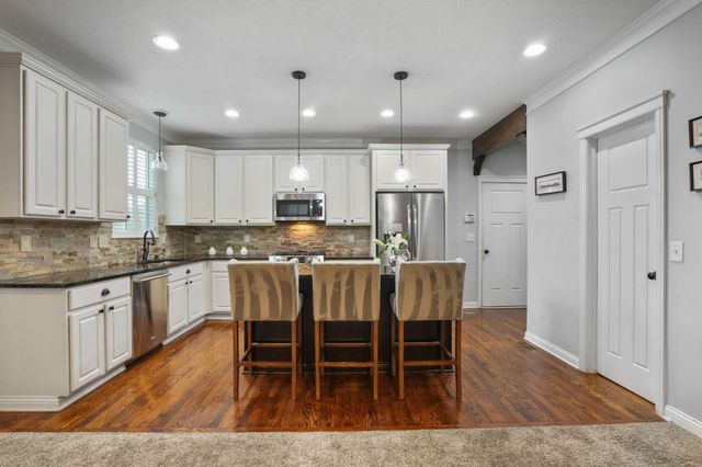 9351 Burnett Lane, Dublin, OH 43017