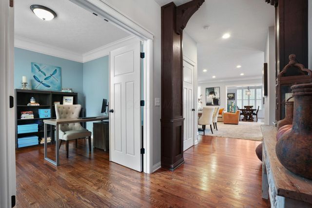 9351 Burnett Lane, Dublin, OH 43017