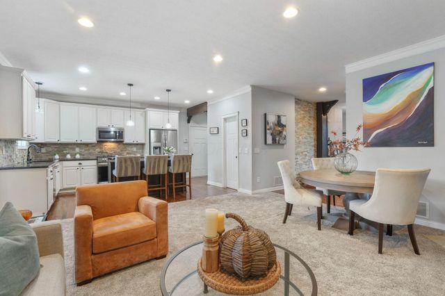 9351 Burnett Lane, Dublin, OH 43017