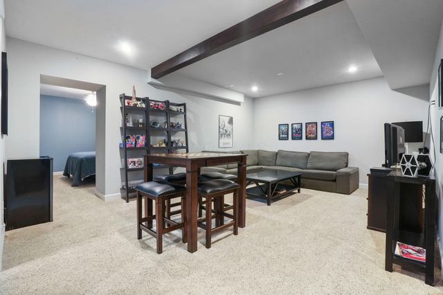 9351 Burnett Lane, Dublin, OH 43017