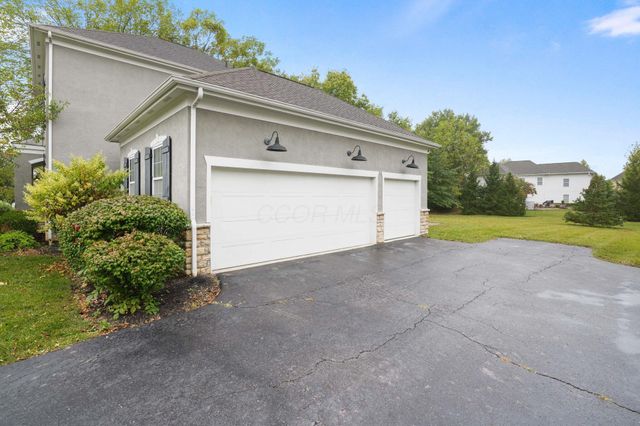 9351 Burnett Lane, Dublin, OH 43017