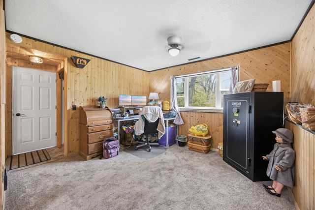 2091 197th Avenue NW, Oak Grove, MN 55011