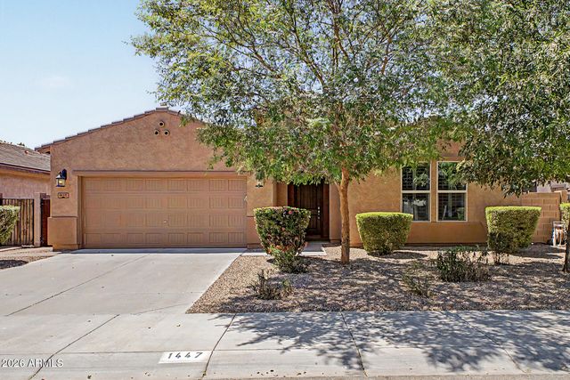 1447 E WARBLER Road, Gilbert, AZ 85297