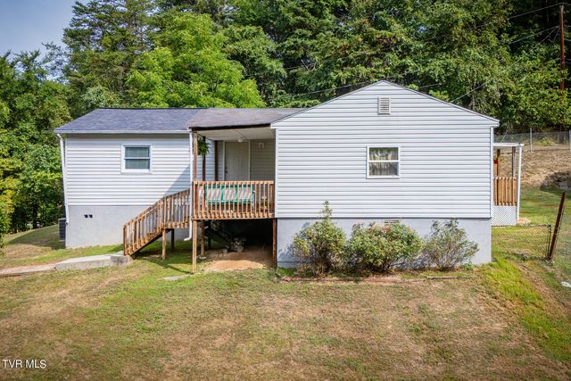 462 Red Cedar Branch Road, Kingsport, TN 37664