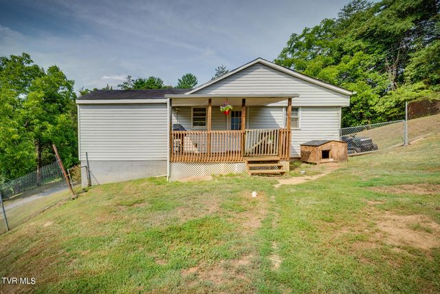 462 Red Cedar Branch Road, Kingsport, TN 37664