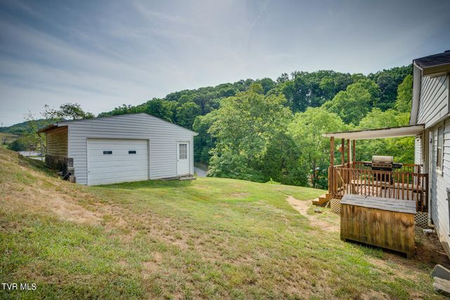 462 Red Cedar Branch Road, Kingsport, TN 37664
