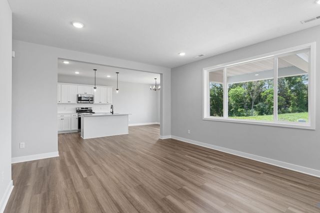 386 Laurel Place, River Falls, WI 54022