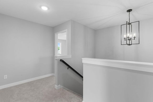 386 Laurel Place, River Falls, WI 54022