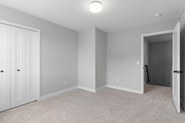 386 Laurel Place, River Falls, WI 54022